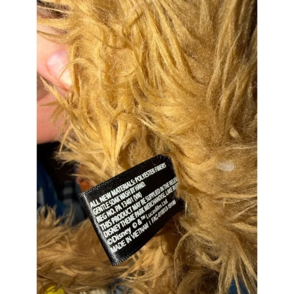 Star Wars Galaxy's‎ Edge Chewbacca Plush Toy Brown Excellent Bandolier Bag